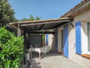 Holiday Home Villa Audrey - QIN100