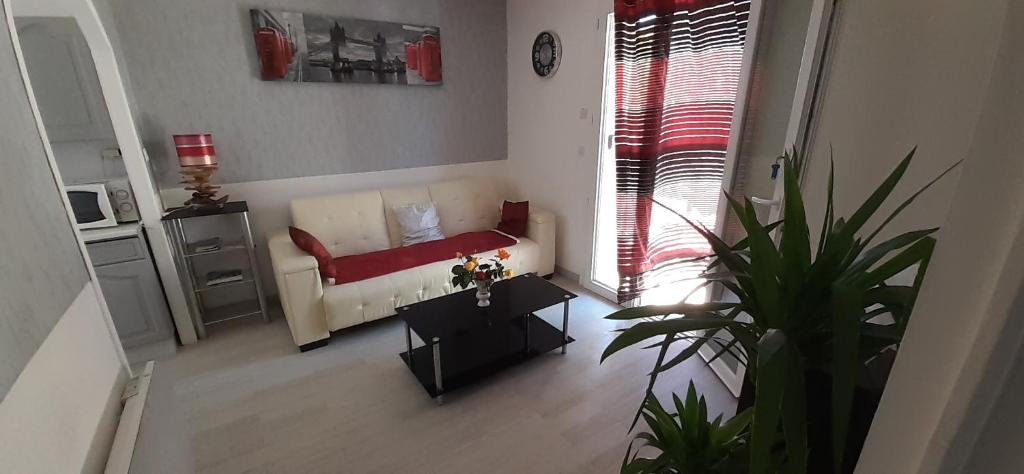 Holiday Home Villa Hélios 14810 Merville-Franceville-Plage
