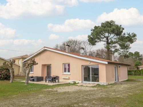 Holiday Home Villa Luna