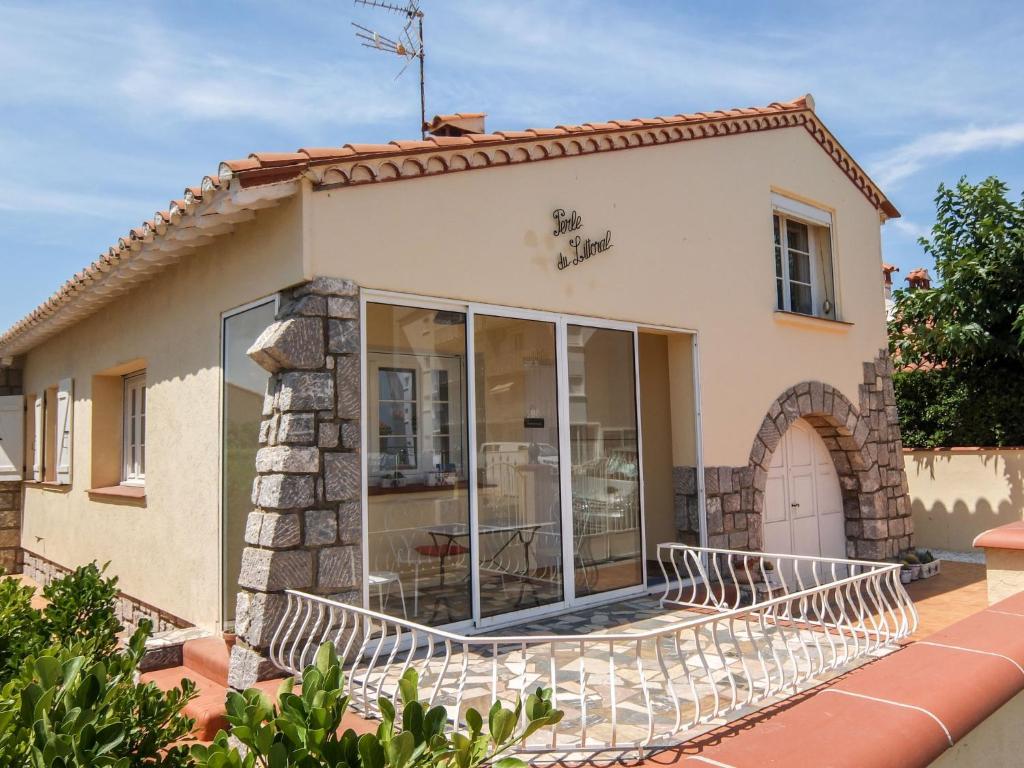 Holiday Home Villa Perle du Littoral , 66750 Saint-Cyprien