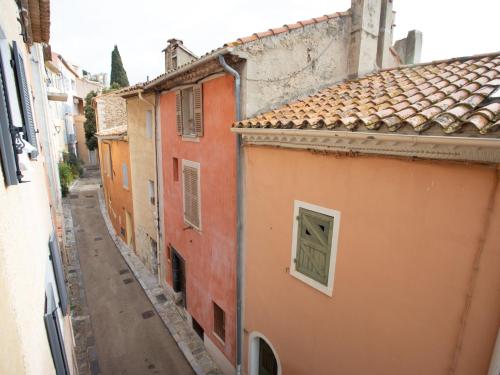 Holiday Home Village Bormes