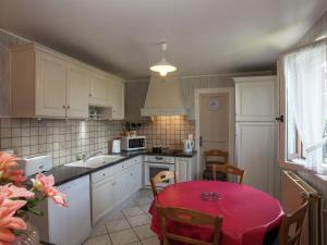 Maison de vacances Holiday home with private swimming pool 15 min from Sarlat  24370 Carlux Aquitaine