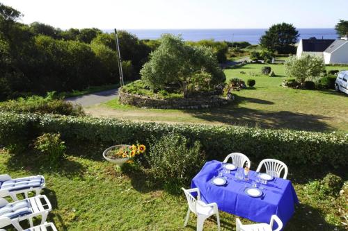 Holiday home with sea view, Plouhinec