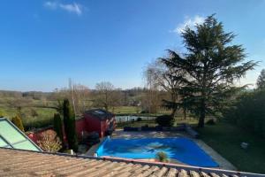 Holiday home with Swim P & private bond Burgundy