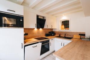 Holiday House BURGBLICK2 with garden - VOSPROPERTIES