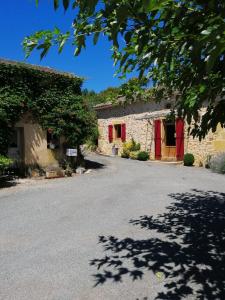 Maison de vacances Holli cottage - Charming 2 bedrooms with terrace. Les Ombradoux 24540 Saint-Avit-Rivière Aquitaine