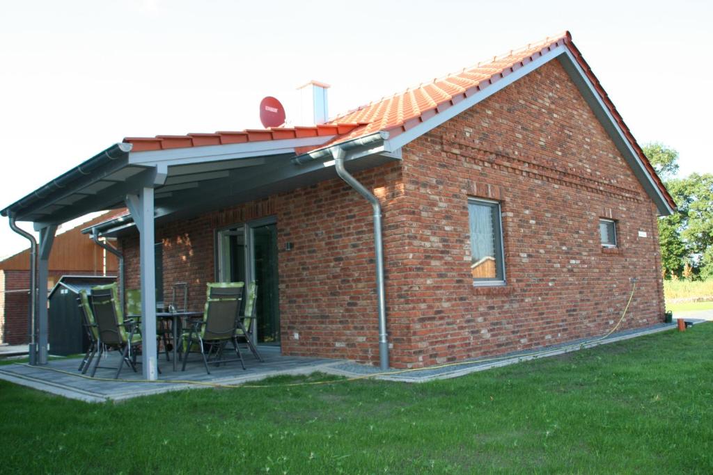 Holunder Hüsken Bröckel Wiesen 1, 49779 Oberlangen