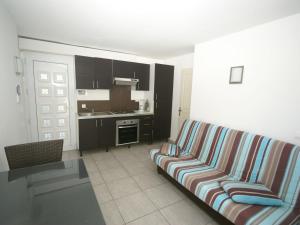 Homely Holiday Home in Moriani Plage with Pool