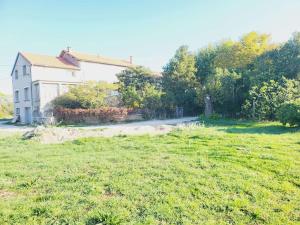 House 140m With Pool Between Country And City