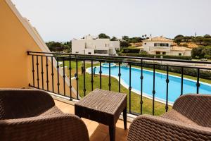 Maison de vacances House F São Rafael Beach - Free Wifi & Airco, NETFLIX ready - 300m from the beach Caminho da Praia Grande 8200-123 Albufeira Algarve