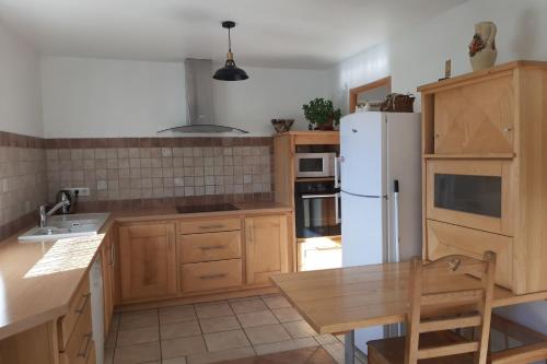 House for 6 personns with 4 bedrooms and 1 bathroom La Clarée