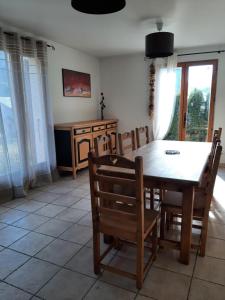 House for 6 personns with 4 bedrooms and 1 bathroom La Clarée