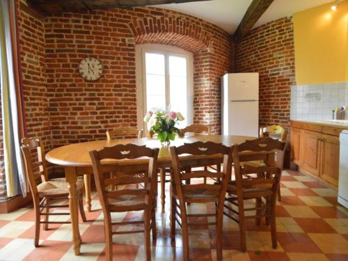 house listed as an historic building near Montreuil