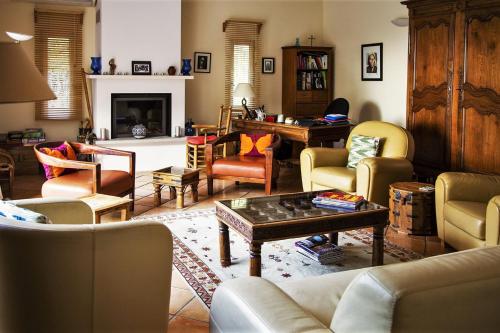 House with pool and garden in Aix-en-provence