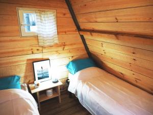Hoya Surf Camp - Activités + logements