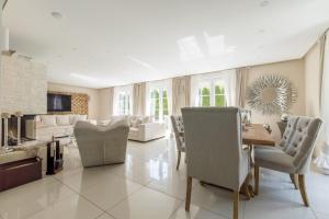 ID 5338 - Private House