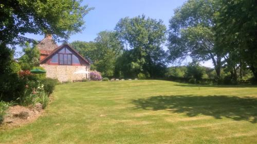 Immaculate 6-Bed House