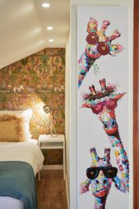 In Bed with Lisbon - Weza Villa