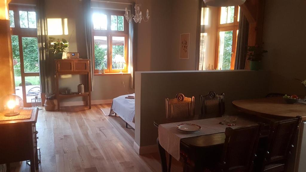 Maison de vacances in die Ferien mit 16 Freunden 11 Schulweg 18461 Eichholz