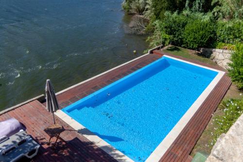 Inside Douro