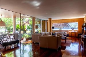 Inside Douro