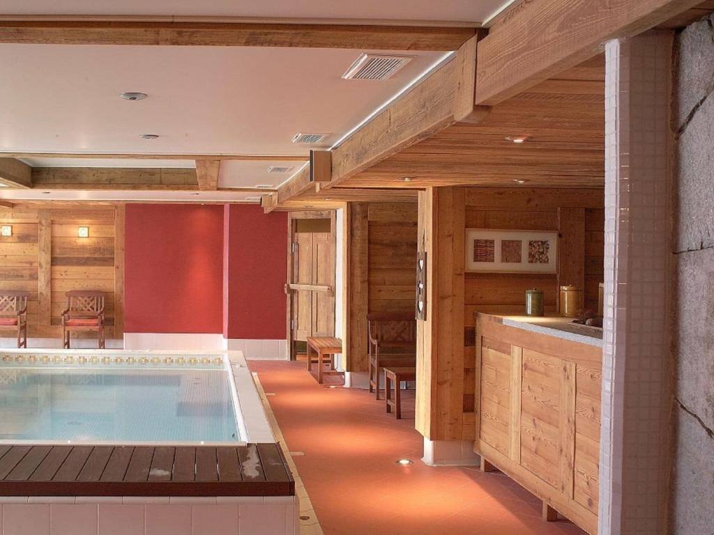 Inviting holiday home in Le Mon tier les Bains with sauna , 05220 Le Monêtier-les-Bains