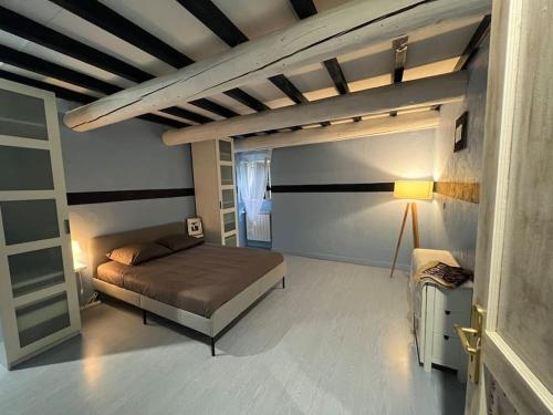 Joli Mas de ville avec piscine (22 couchages)