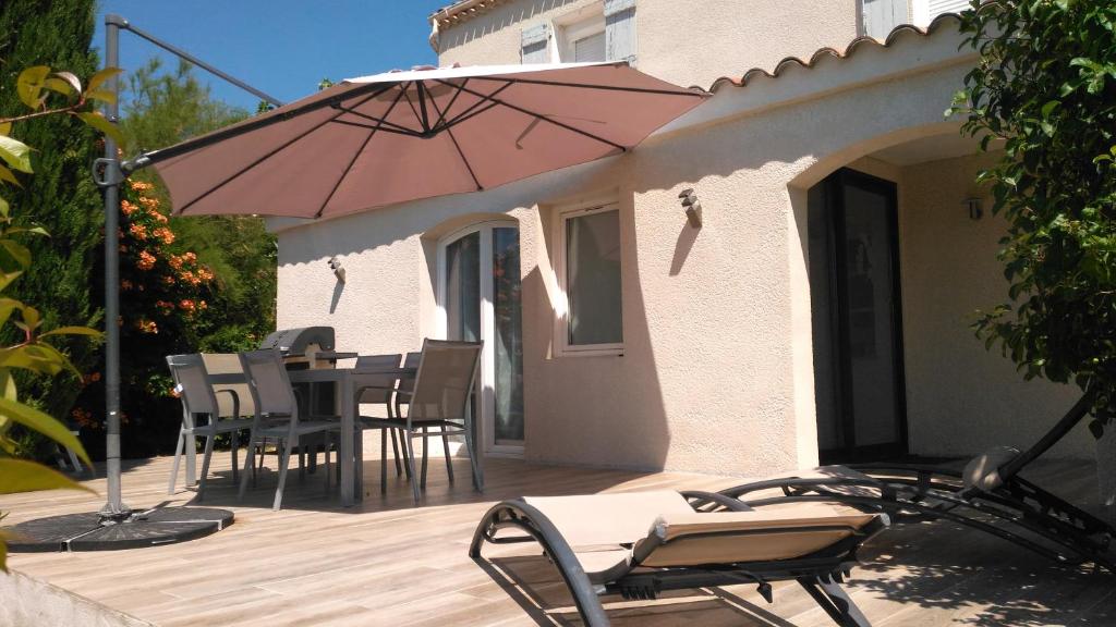 Maison de vacances Jolie individuelle wifi climatisée au cœur de la Provence à 40 km Verdon et de Ste Maxime 825 Route de Salernes 83510 Lorgues