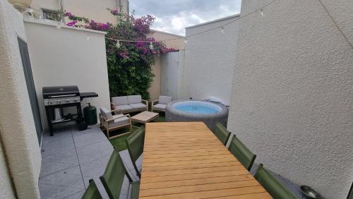 Jolie maison avec deux terrasses tout confort