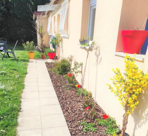 Jolie maison avec jardin proche de Paris et Disney
