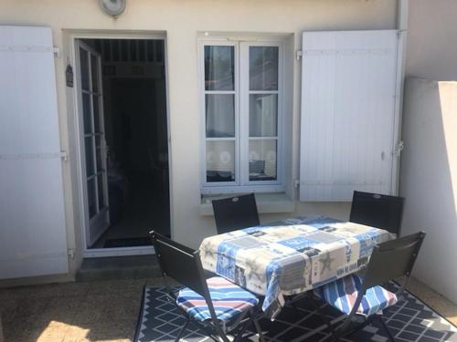 Jolie maison bien équipée, pour 2 ou 4 personnes