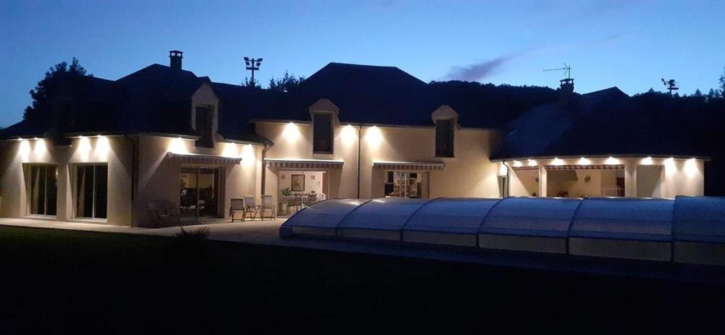 Jolie maison de campagne à 2km de la mer 29550 Plomodiern