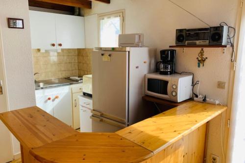 Jolie petite maison avec Terrasse près de la PLAGE