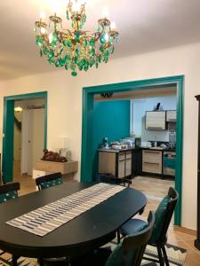Joyeuse villa de 2 chambres avec jardin fleuri