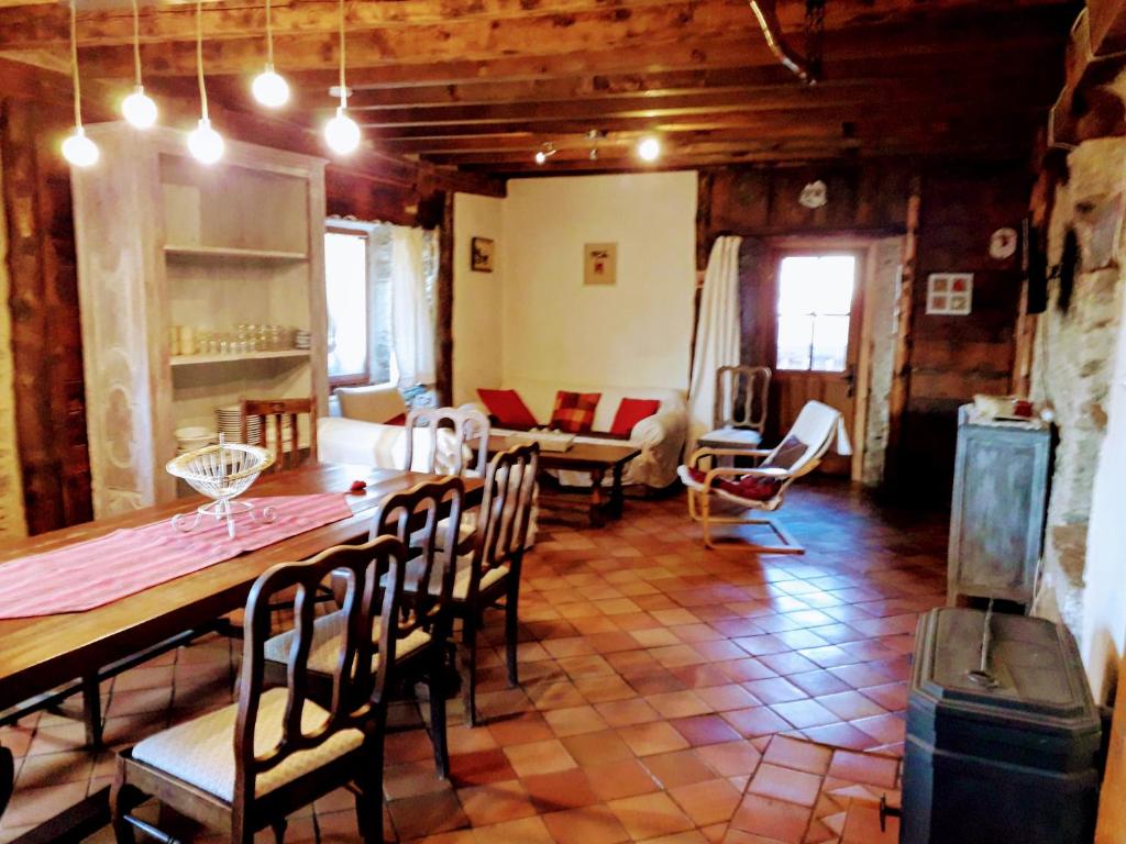 Maison de vacances Ker Carlines 37 rue de creu de fé 66120 Targassonne