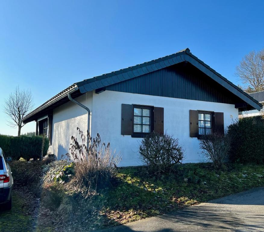 Maison de vacances Kleine Eifelperle Gönnersdorf 25 Tüschwieschen 54584 Gönnersdorf