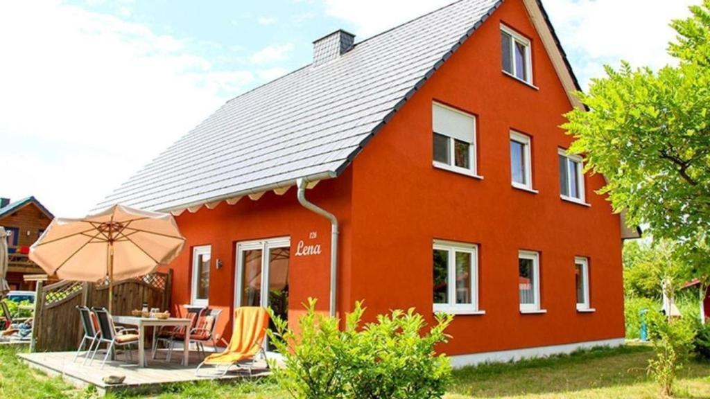 Komfortables Ferienhaus Lena an der Schaabe, Tromper Wiek in Glowe auf Rügen Am Süßling 12b, 18551 Glowe