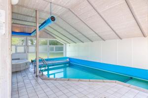 Kranich Ferienhäuser mit Innenpool