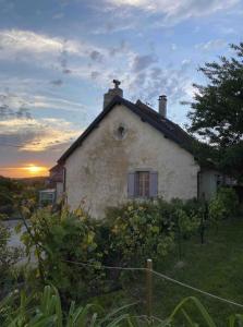 Maison de vacances L'Alambic à Martial, au coeur du vignoble Jurassien Route de Frontenay 39210 Ménétru-le-Vignoble Franche-Comté