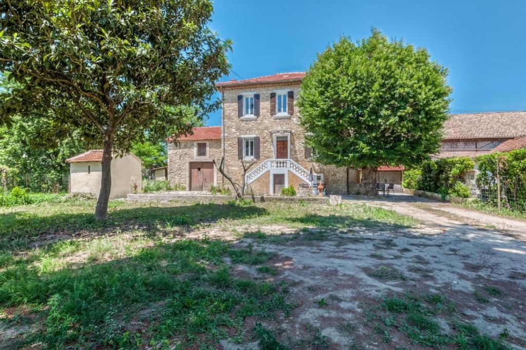 Maison de vacances L'Ardeche en Provence avec jardin ombragé 470 Chemin de Chance 30130 Pont-Saint-Esprit