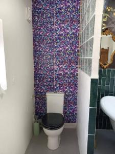 L'atelier : Petite maison atypique avec jardin