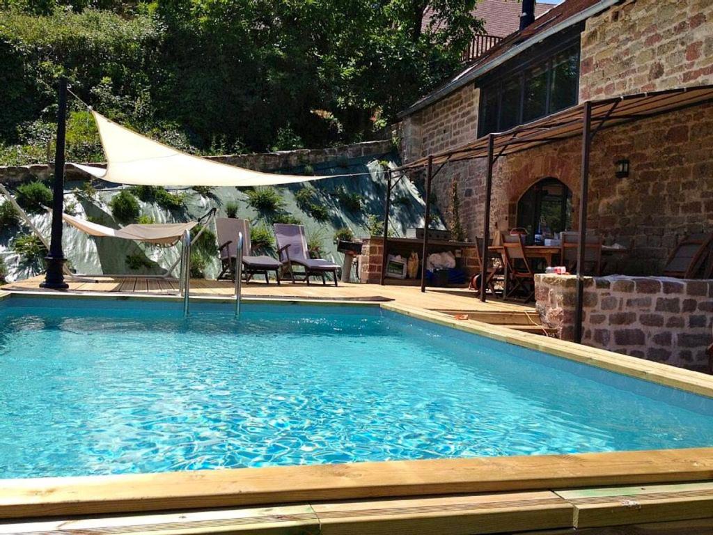L’écurie location saisonnière 83670 Tavernes