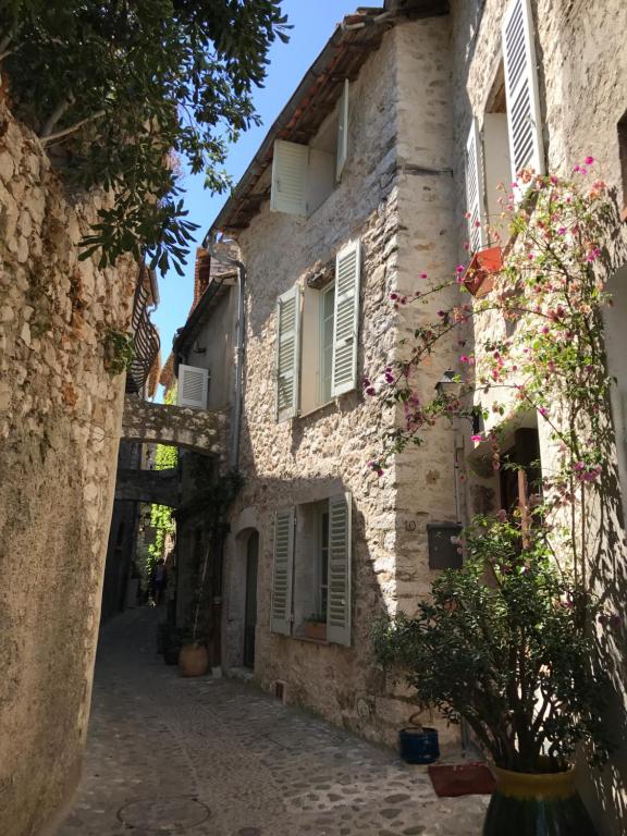 Maison de vacances L'élégante 10 Rue des Baouques 06570 Saint-Paul-de-Vence