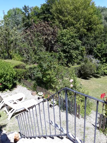 L'escale Arquaise, la maison au jardin fleuri à 5 min de dieppe