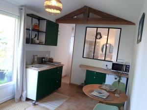 Maison de vacances L’escale côté jardin 18 Rue Georges Mandel 33112 Saint-Laurent-de-Médoc Aquitaine