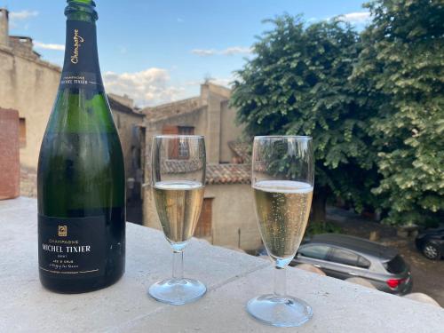 L'Exquishette de Lourmarin, un nid sur les toits.