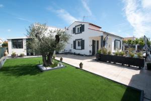 L'Olivier, Villa climatisée, piscine et parking