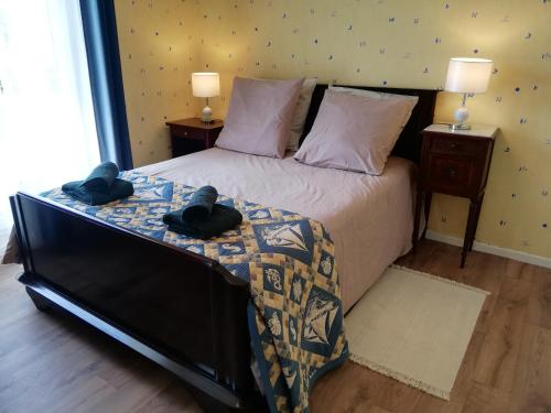 L'Opaline, Jolie Maison avec Jardin 6 pers,10km Honfleur, linge et internet inclus