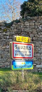 Maison de vacances L'or du temps 7 place Charles Bournet Les Sauzils 11260 Fa Languedoc-Roussillon