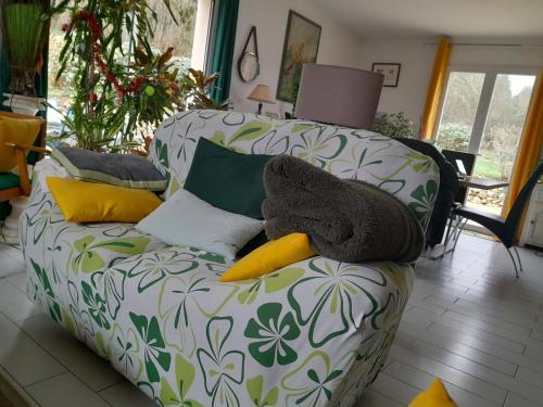 LA BASTIDE P AND P